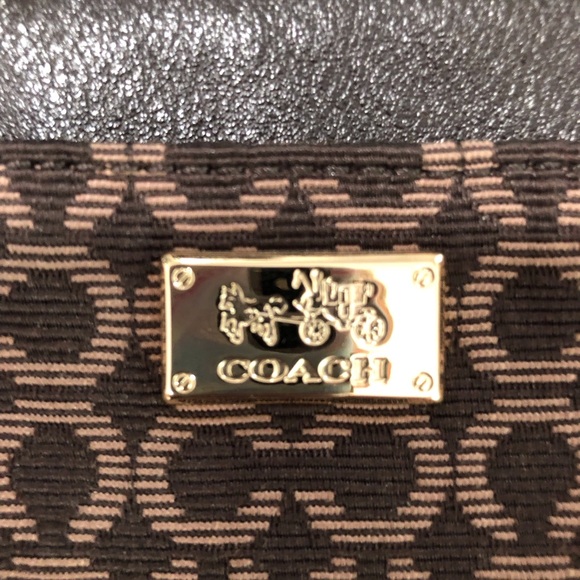 Coach Madison Swingpack/ Crossbody. Never Used. - Picture 3 of 10